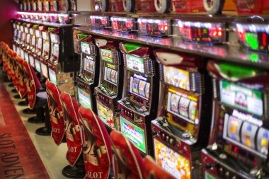 paket4d European Roulette live-dealer studio with single-zero wheel